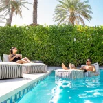 Tumbona flotante de lujo para piscina Lux Sealander - Imagen 6